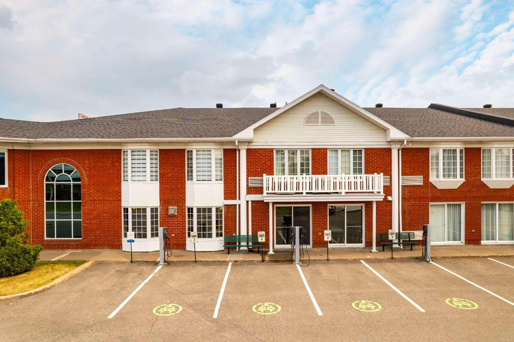 Les Suites De Laviolette Ascend Hotel Collection Trois-Rivières Zewnętrze zdjęcie